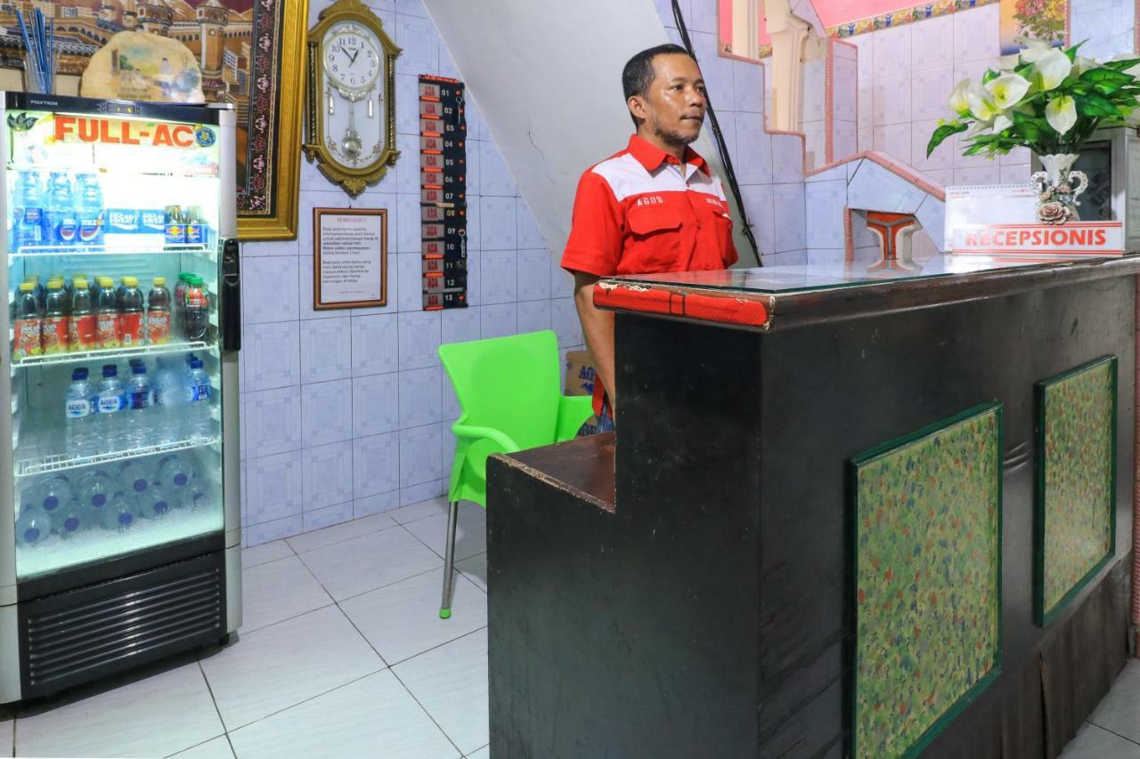 Dharmawati Homestay Syariah At Terminal Purabaya Waru Екстер'єр фото