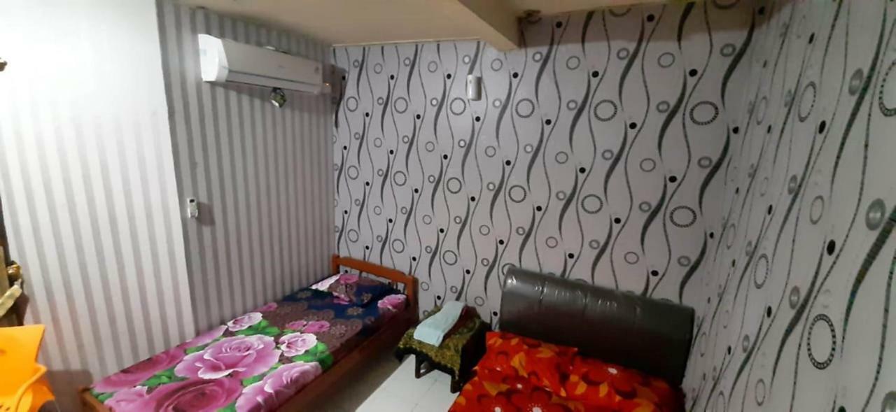 Dharmawati Homestay Syariah At Terminal Purabaya Waru Екстер'єр фото